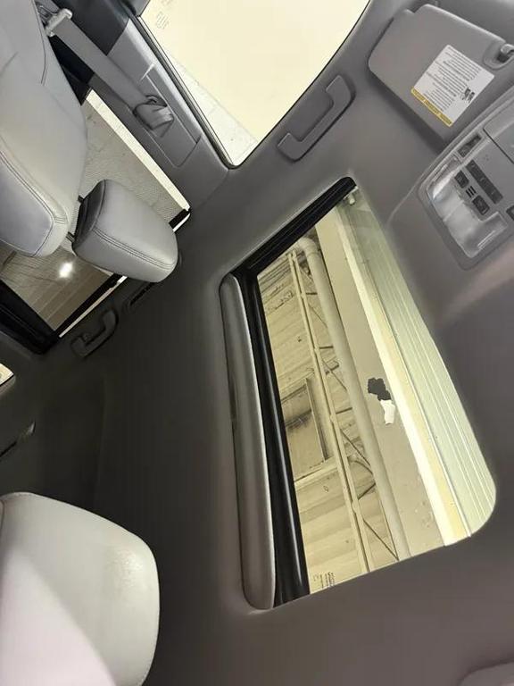 used 2014 Toyota Highlander car, priced at $11,995