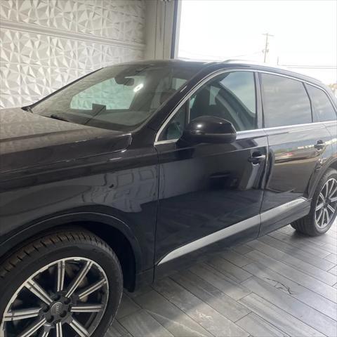 used 2017 Audi Q7 car, priced at $13,495