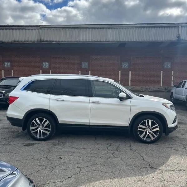 used 2016 Honda Pilot car, priced at $11,995