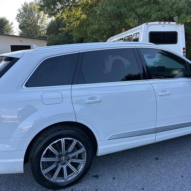 used 2017 Audi Q7 car, priced at $12,495
