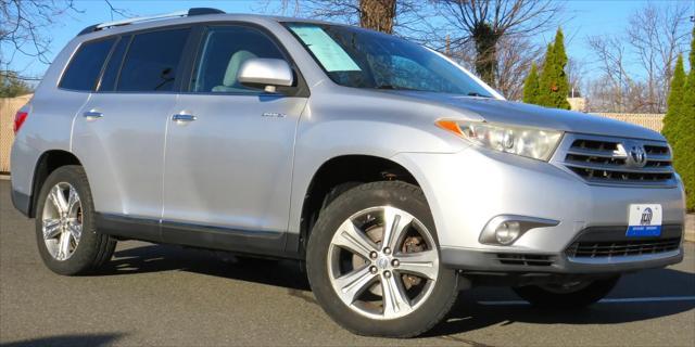 used 2011 Toyota Highlander car, priced at $6,995