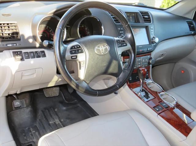 used 2011 Toyota Highlander car, priced at $6,995