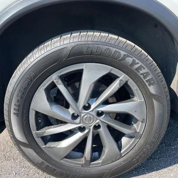 used 2015 Nissan Rogue car, priced at $5,995