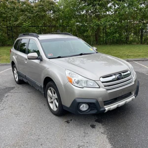 used 2014 Subaru Outback car, priced at $5,995