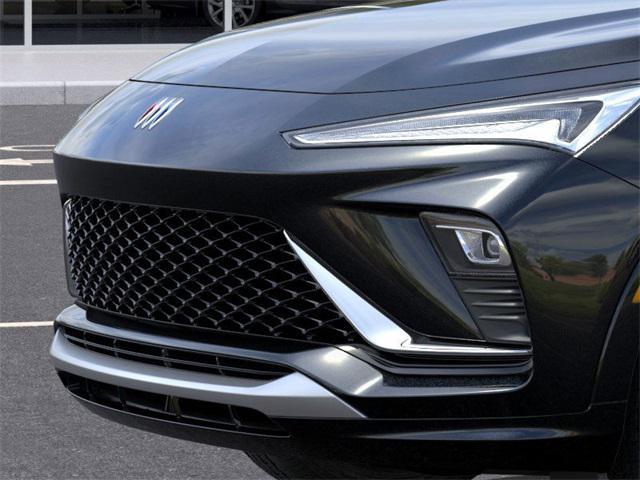 new 2025 Buick Envista car, priced at $30,690