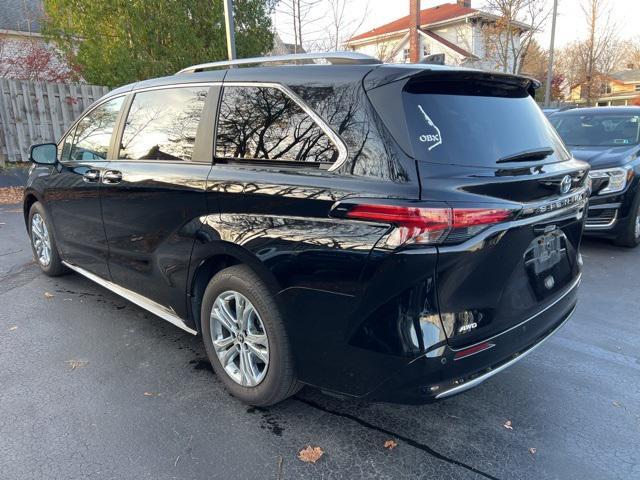 used 2022 Toyota Sienna car, priced at $53,925