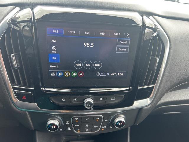 used 2022 Chevrolet Traverse car, priced at $33,918