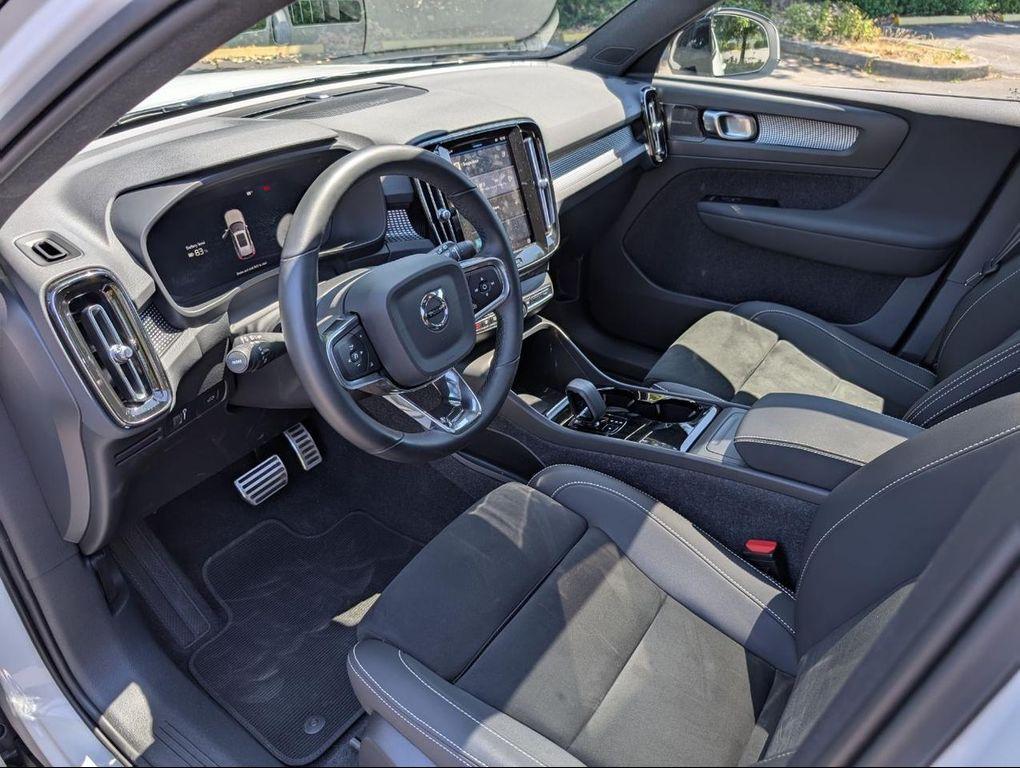 used 2022 Volvo XC40 Recharge Pure Electric car, priced at $29,800