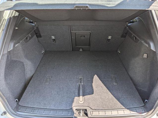 used 2025 Volvo XC40 car, priced at $36,900