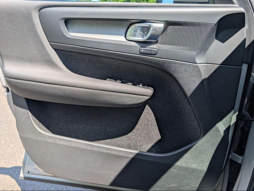 used 2025 Volvo XC40 car, priced at $35,200