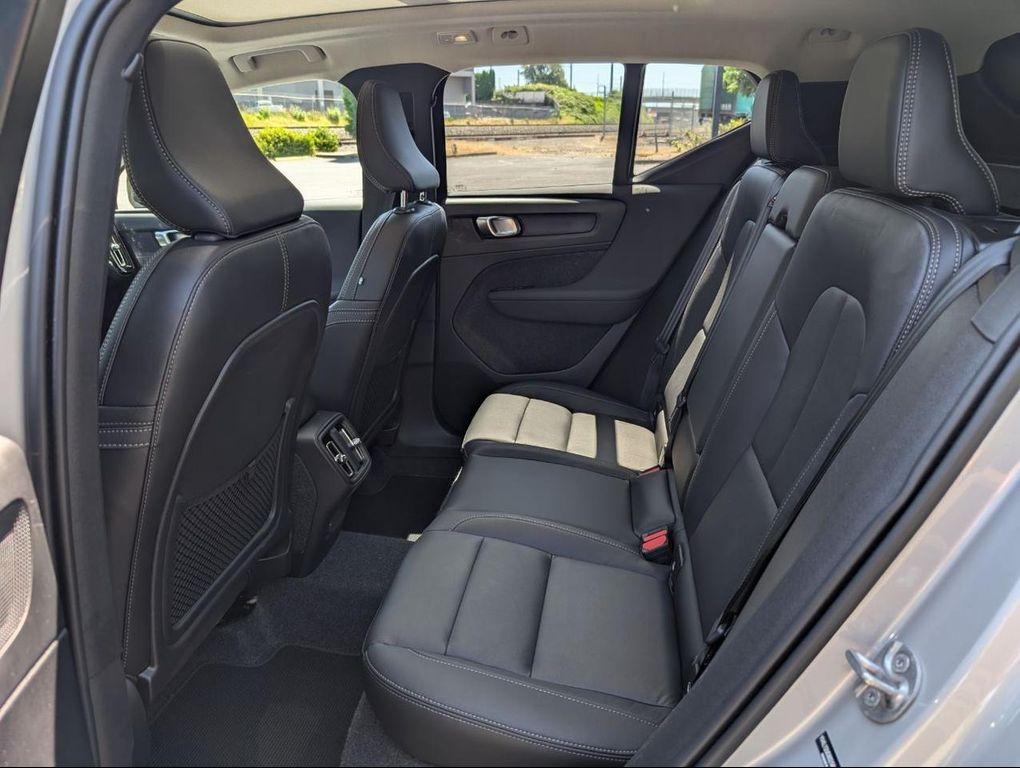 used 2025 Volvo XC40 car, priced at $35,200