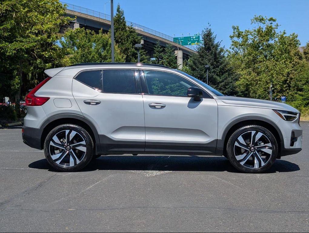 used 2025 Volvo XC40 car, priced at $35,200