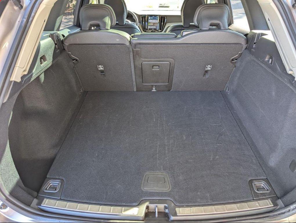 used 2025 Volvo XC60 car, priced at $39,800