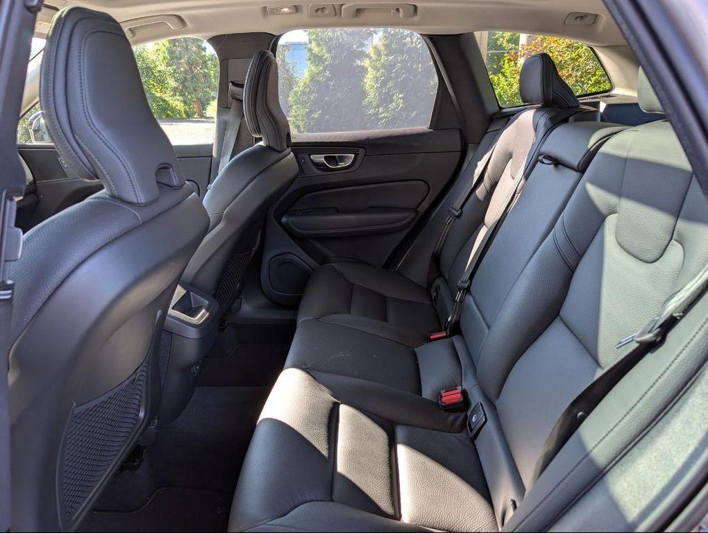used 2025 Volvo XC60 car, priced at $39,800