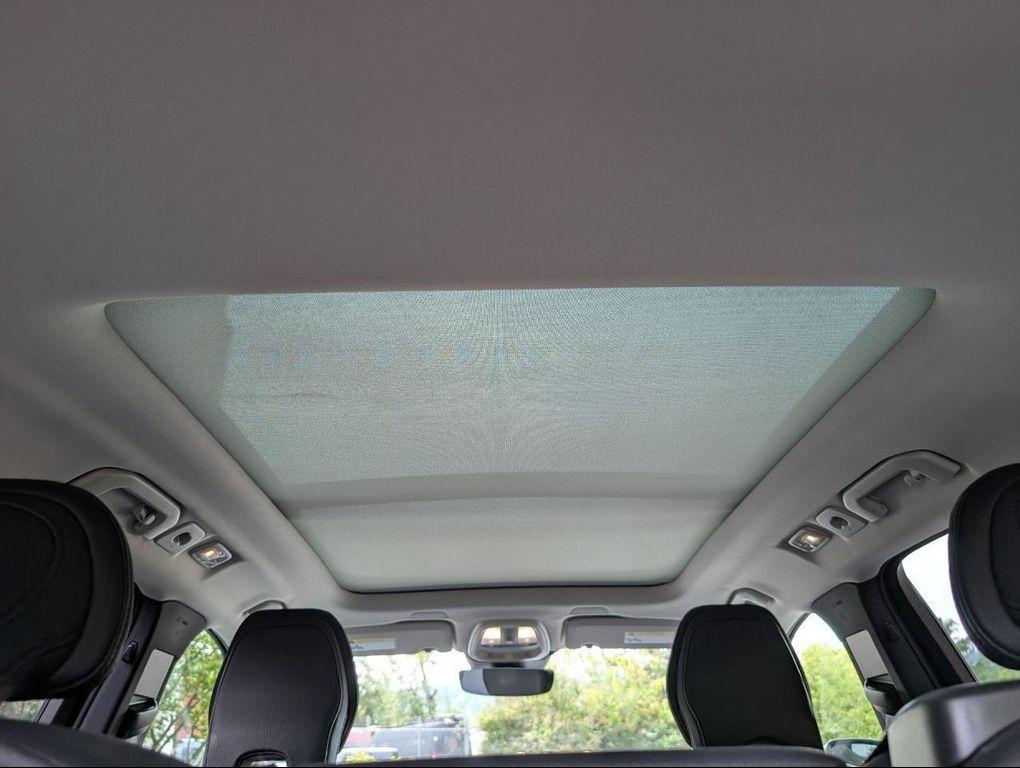used 2025 Volvo XC60 car, priced at $39,800