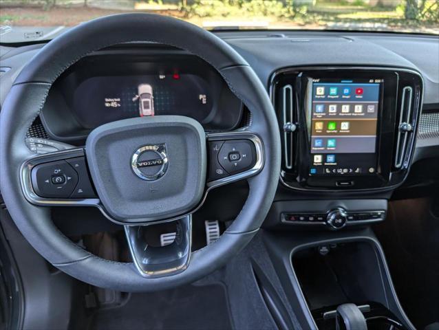 used 2022 Volvo XC40 Recharge Pure Electric car, priced at $31,600