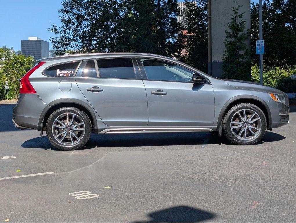 used 2018 Volvo V60 Cross Country car, priced at $19,800