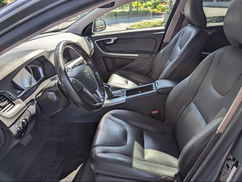 used 2018 Volvo V60 Cross Country car, priced at $19,800