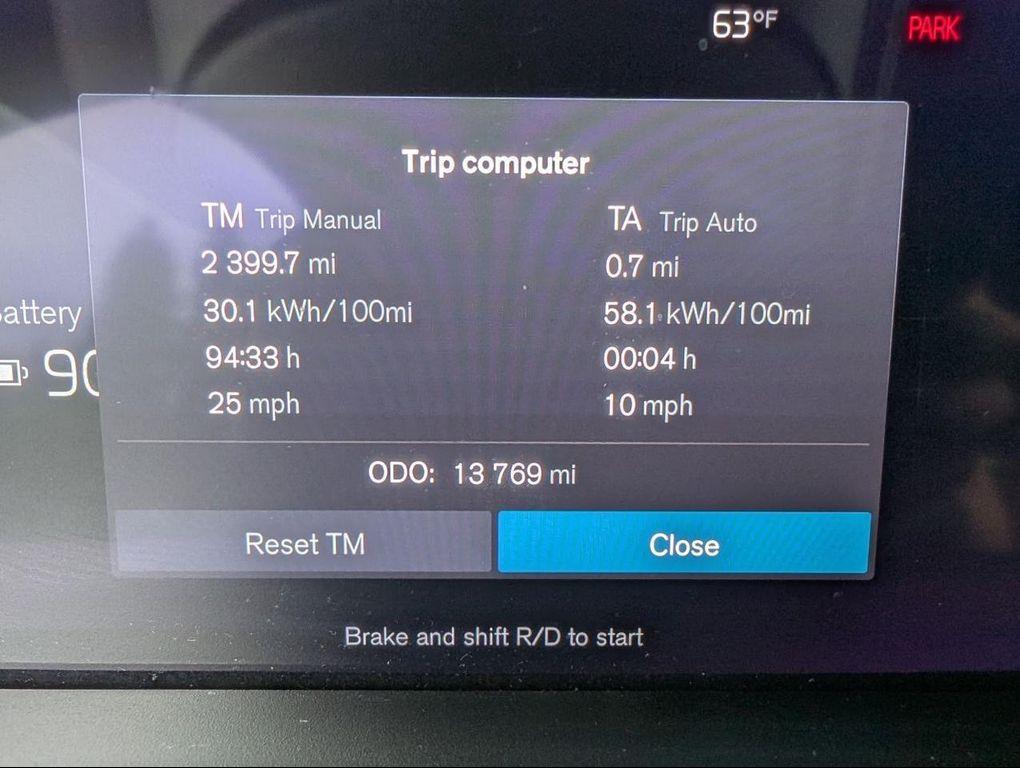 used 2024 Volvo XC40 Recharge Pure Electric car, priced at $41,800