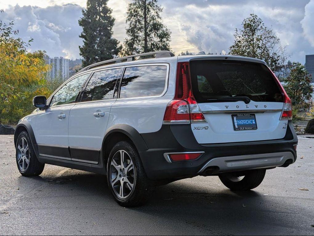 used 2014 Volvo XC70 car, priced at $24,800