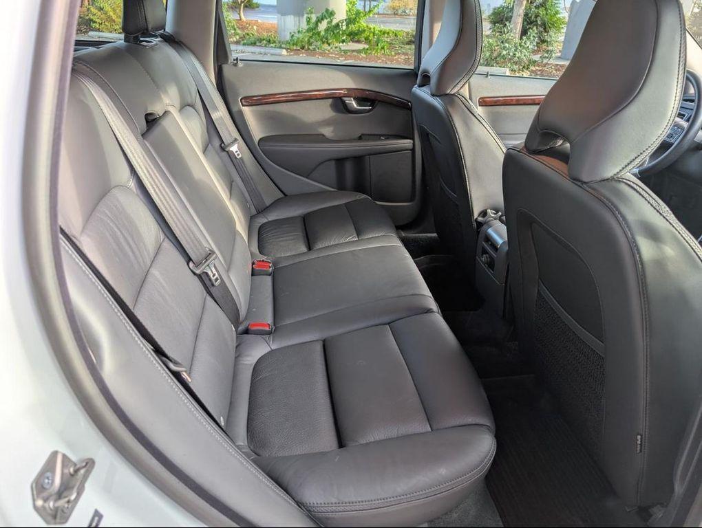 used 2014 Volvo XC70 car, priced at $24,800