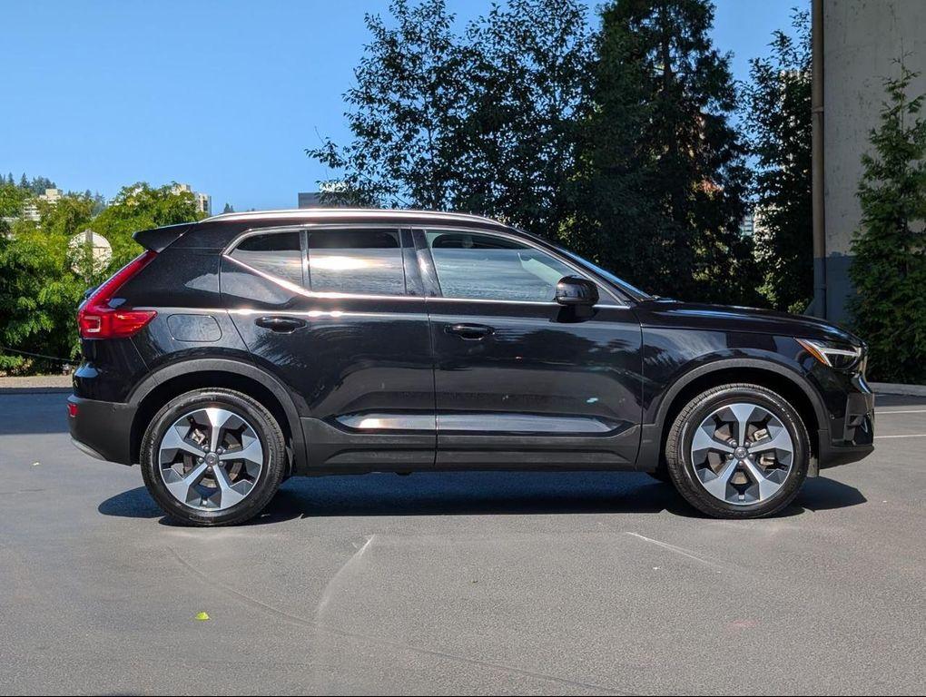 used 2025 Volvo XC40 car, priced at $34,900