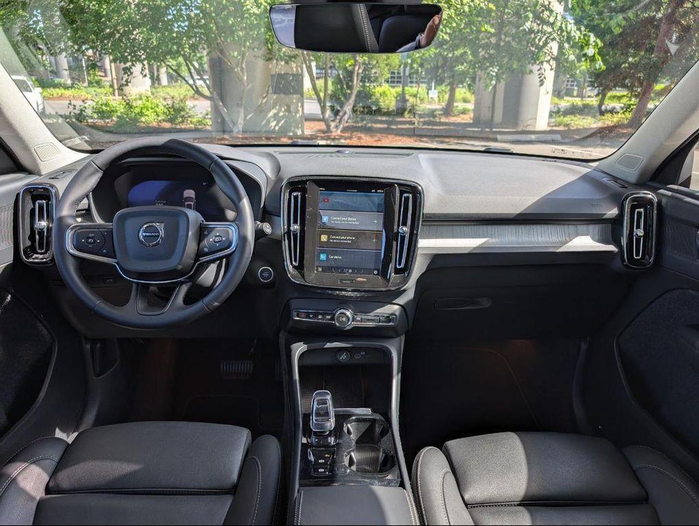 used 2025 Volvo XC40 car, priced at $34,900