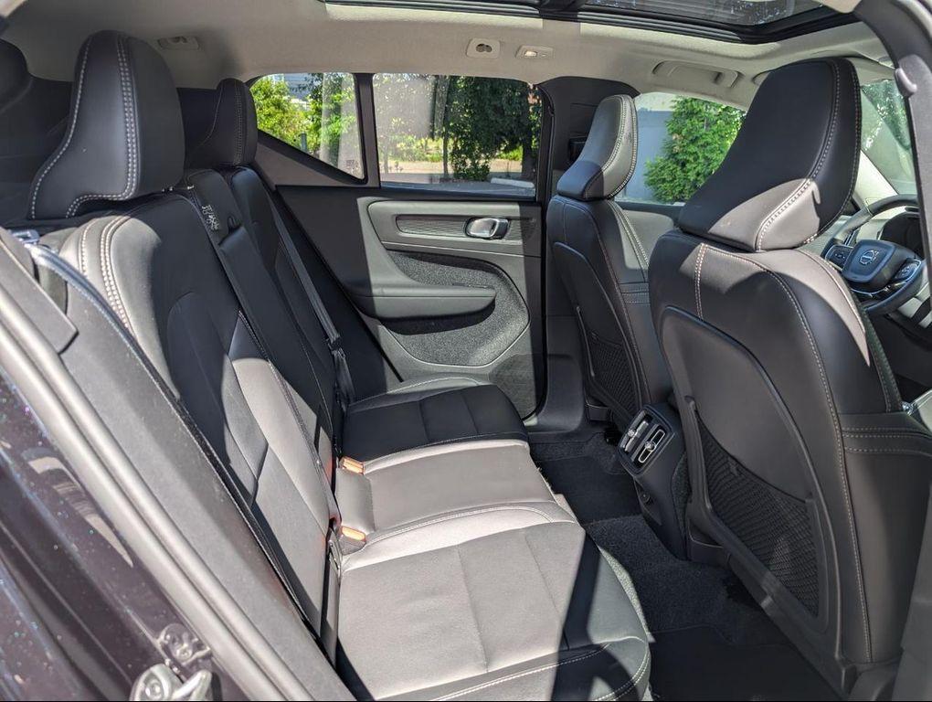 used 2025 Volvo XC40 car, priced at $34,900