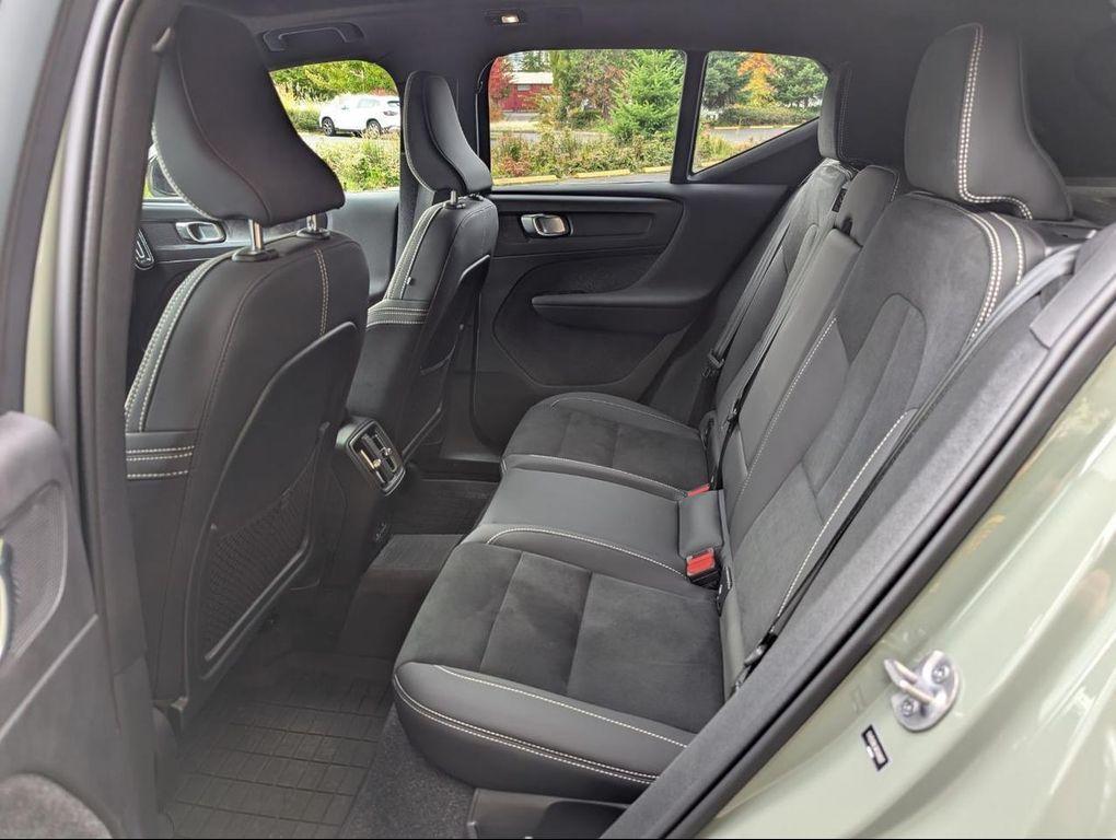 used 2024 Volvo XC40 Recharge Pure Electric car, priced at $39,800