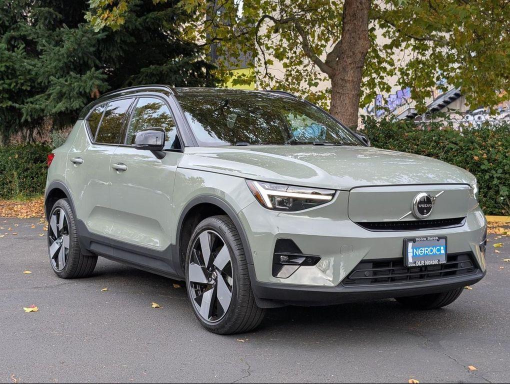 used 2024 Volvo XC40 Recharge Pure Electric car, priced at $39,800