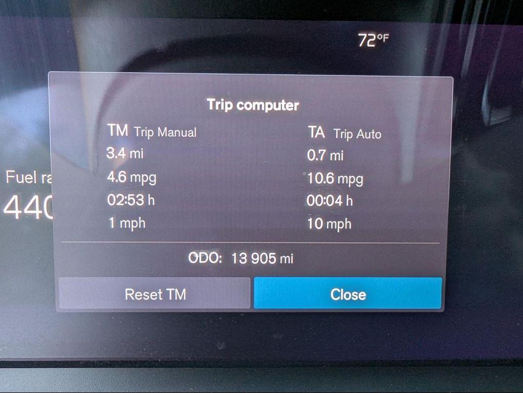 used 2025 Volvo XC40 car, priced at $35,800