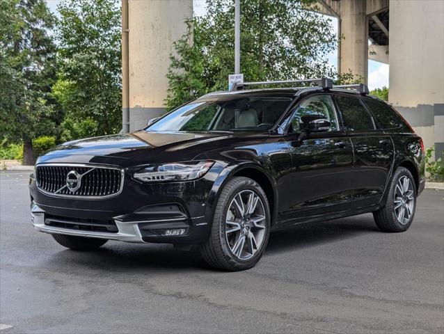 used 2017 Volvo V90 Cross Country car, priced at $26,300
