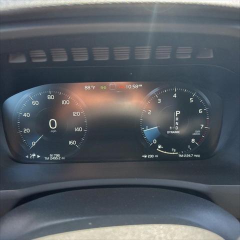 used 2020 Volvo XC90 car, priced at $24,700