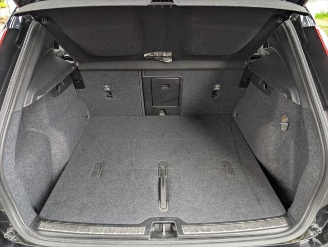 used 2025 Volvo XC40 car, priced at $38,700