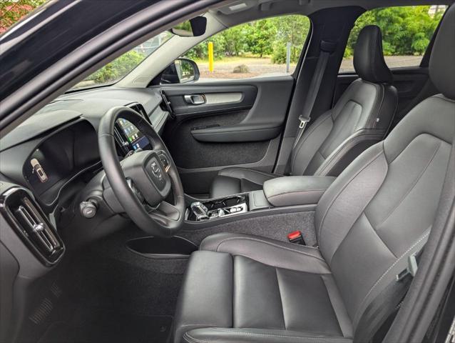 used 2025 Volvo XC40 car, priced at $38,700