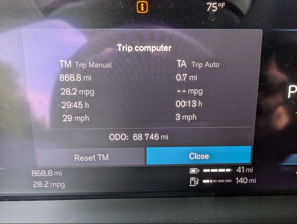 used 2022 Volvo XC60 Recharge Plug-In Hybrid car, priced at $35,800