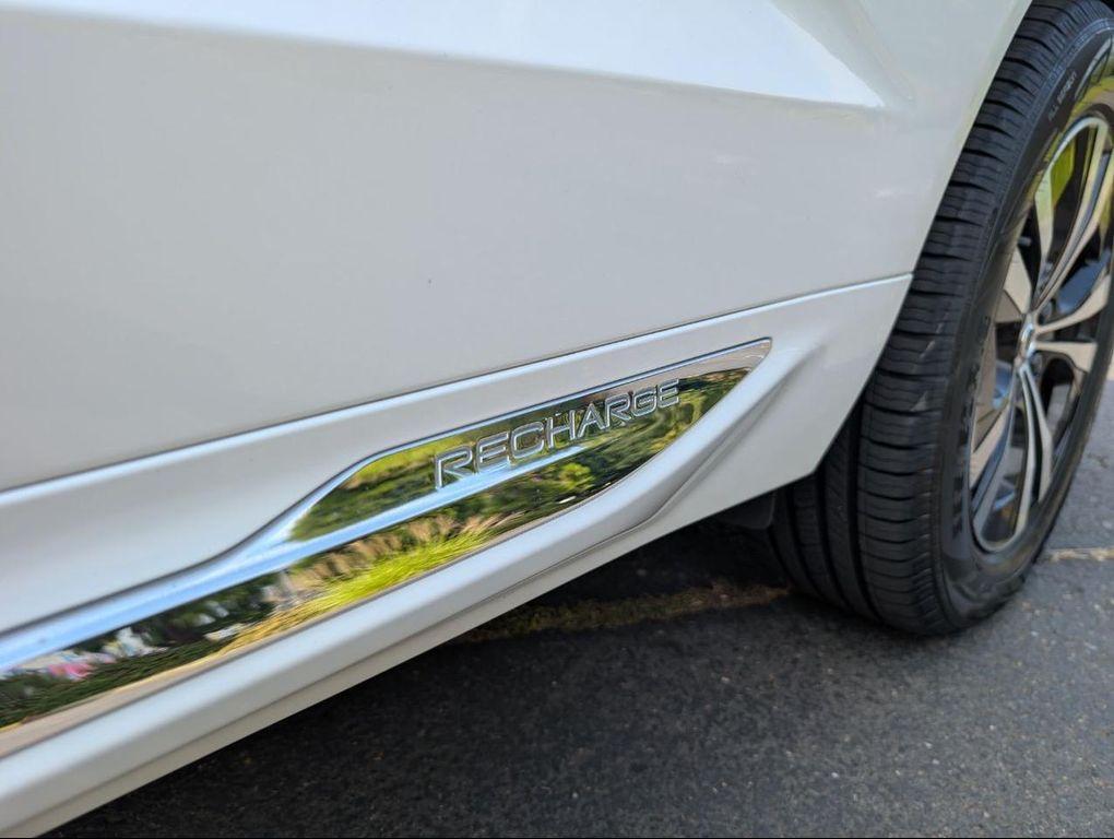 used 2022 Volvo XC60 Recharge Plug-In Hybrid car, priced at $35,800