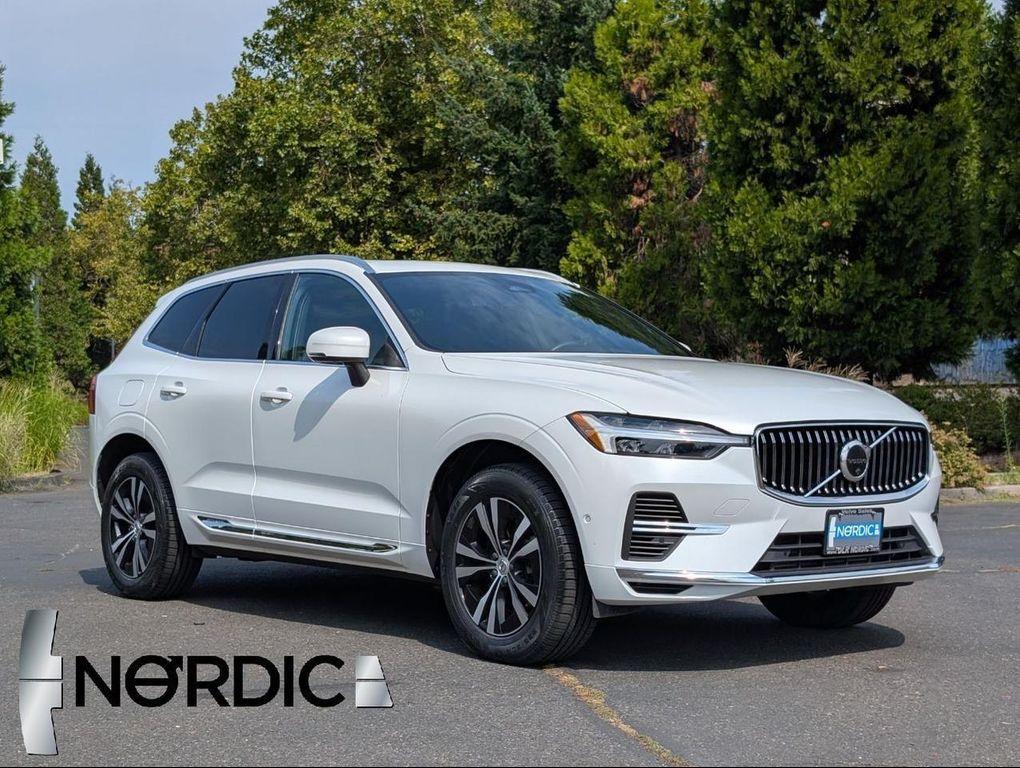 used 2022 Volvo XC60 Recharge Plug-In Hybrid car, priced at $35,800