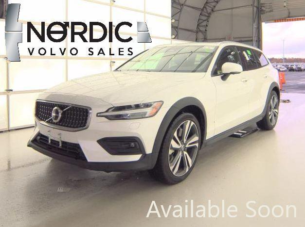 used 2025 Volvo V60 Cross Country car, priced at $44,600