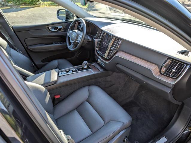 used 2022 Volvo XC60 Recharge Plug-In Hybrid car, priced at $39,800