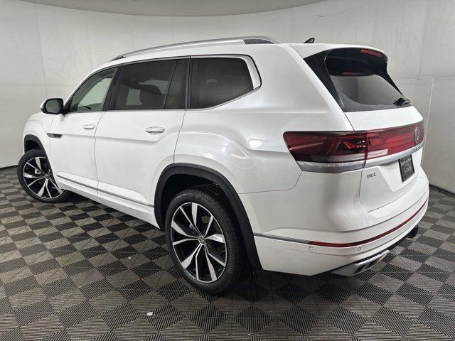 new 2025 Volkswagen Atlas car, priced at $55,010