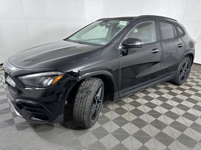 new 2024 Mercedes-Benz GLA 250 car, priced at $51,225