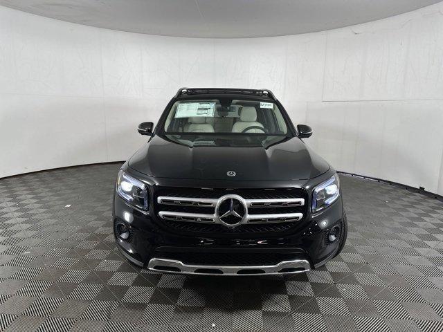 new 2023 Mercedes-Benz GLB 250 car, priced at $50,785