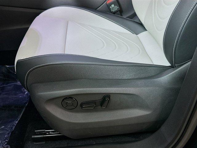 new 2025 Volkswagen Tiguan car, priced at $35,589