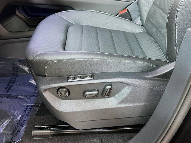 new 2025 Volkswagen Atlas car, priced at $49,071
