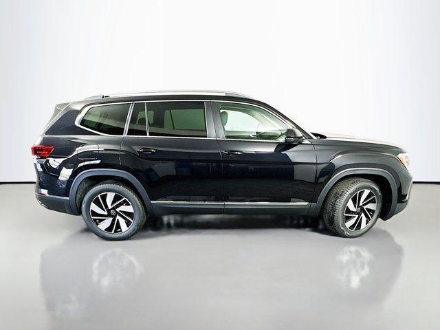 new 2025 Volkswagen Atlas car, priced at $49,071