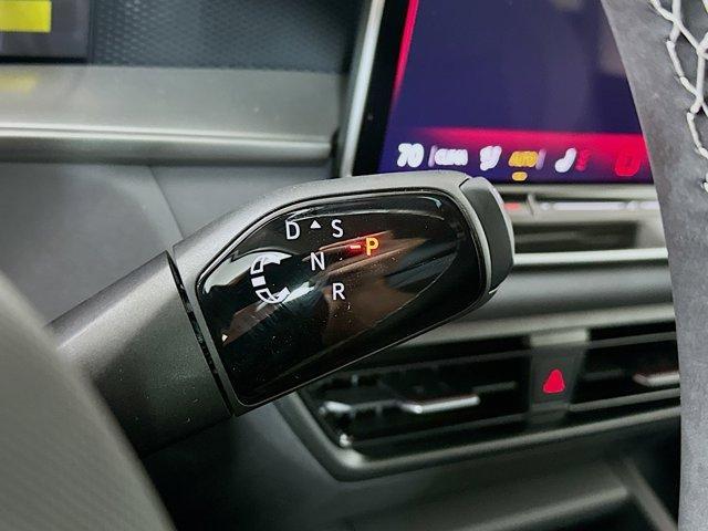 new 2025 Volkswagen Tiguan car, priced at $34,671