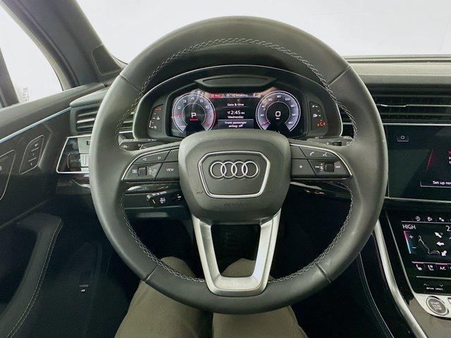 new 2025 Audi Q7 car, priced at $77,531