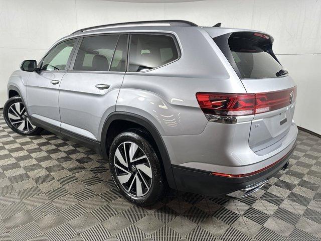 used 2024 Volkswagen Atlas car, priced at $34,576