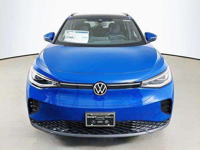 new 2025 Volkswagen ID.4 car, priced at $56,666